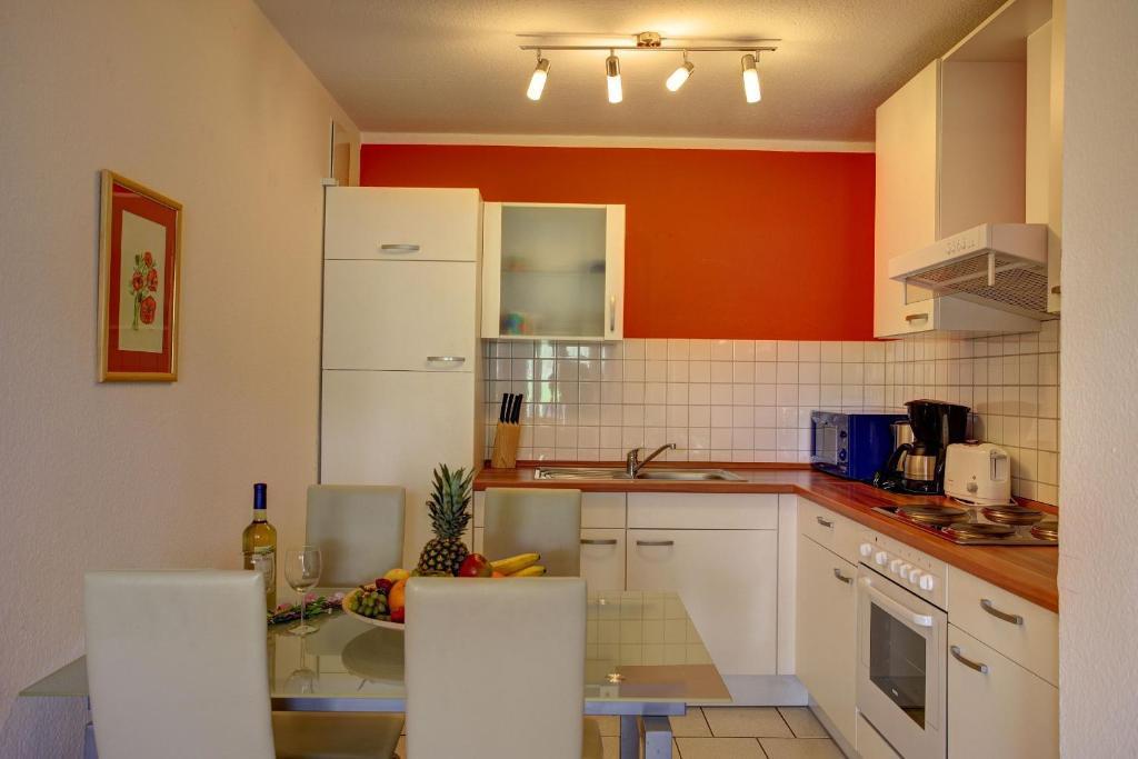 Apartment Maarbach Schalkenmehren Rum bild